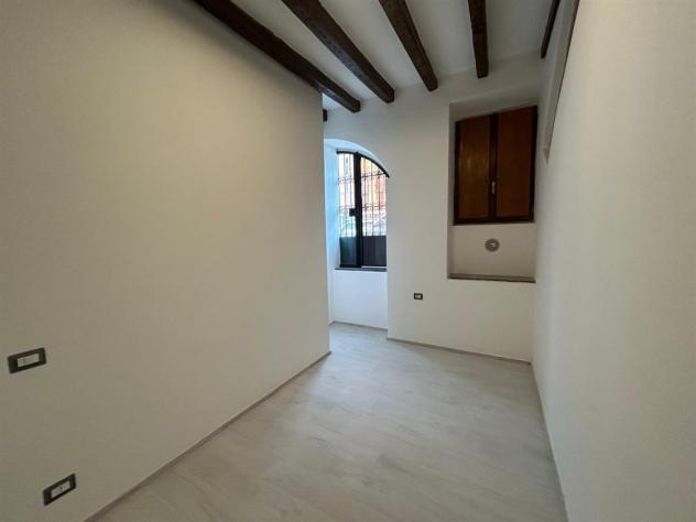 TRILOCALE IN VENDITA - NAVIGLI - Foto 9