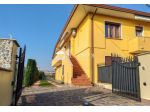 APPARTAMENTO di 7 vani e di 157 mq (SAN GIORGIO DELLE PERTICHE) rif. BL111