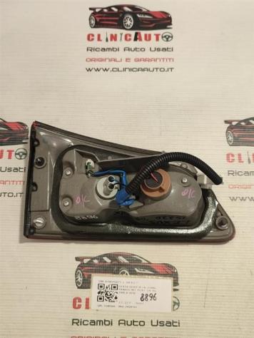 STOP POSTERIORE DESTRO INTEGRATO NEL PORTELLO LEXUS IS 220 Berlina 8158153071 (0512) - Foto 2
