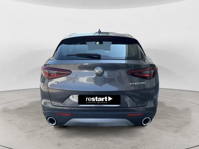 Alfa Romeo Stelvio 2.2 Turbo Diesel 190 CV Q4 Automatica AT8 Business - Foto 4