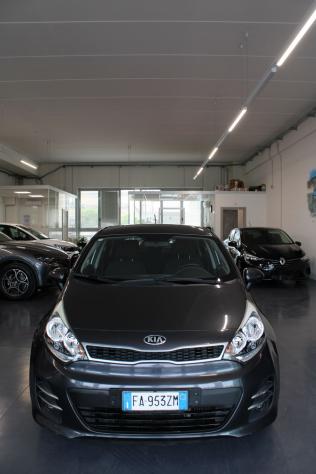 Kia Rio 1.1 CRDi Active - Foto 2