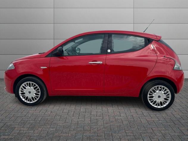 Lancia Ypsilon 2015 Benzina 1.2 Silver ecochic Gpl 69cv - Foto 2