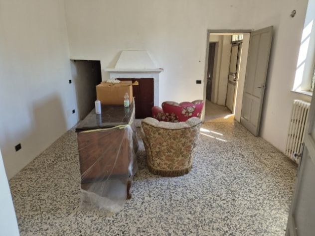 CASA INDIPENDENTE CON BOX ED AREA DI PERTINENZA - Foto 3