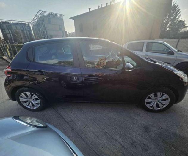 PEUGEOT 208 1° serie PureTech 82 5 porte Allure PARI AL NUOVO rif. 23899148 - Foto 4