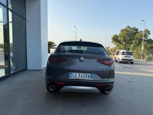 Alfa Romeo Stelvio 2.2 Turbodiesel 190 CV AT8 RWD Business - Foto 5