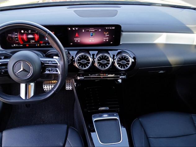Mercedes-Benz CLA - C/X 118 Shooting Brake 200 d AMG Line Premium Plus auto - Foto 10