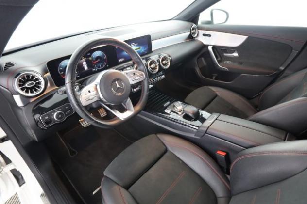 MERCEDES-BENZ CLA sse 200 d Automatic Shooting Brake PREMIUM rif. 23903577