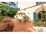 Casale in vendita a Cascina 300 mq  Rif: 1317424