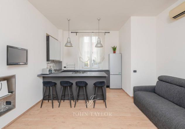 Appartamento di 85 m² con 5 locali in affitto a Milano