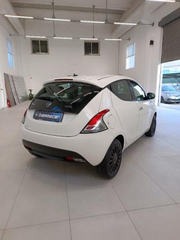 LANCIA Ypsilon 1.0 FireFly 5 porte S&S Hybrid Ecochic Gold i.e rif. 23673769 - Foto 5