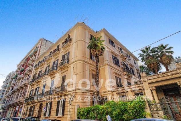 Appartamento di 215 m² con più di 5 locali in vendita a Taranto