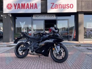 Yamaha YZF R9 null
