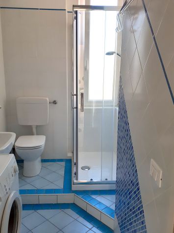 Camera singola con bagno in condivisione altra singola-Libera dal 1 di ottobre - Foto 4