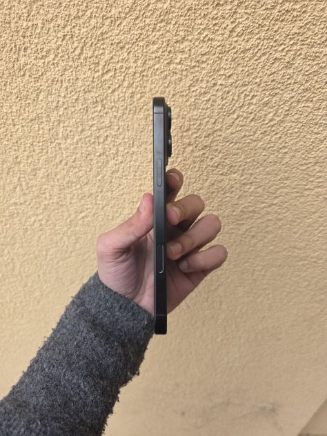 iPhone 16 Pro Max – 1TB – Quasi Nuovo - Foto 2