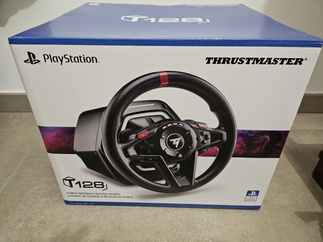 Volante Thrustmaster T128 pari al nuovo