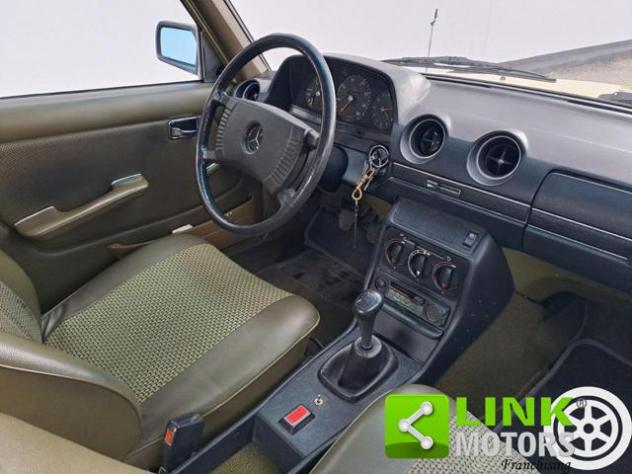 MERCEDES-BENZ 200 W123 rif. 23780944 - Foto 4