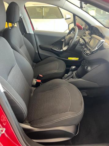 Peugeot 208 PureTech 82 5 porte ALLURE - Foto 8