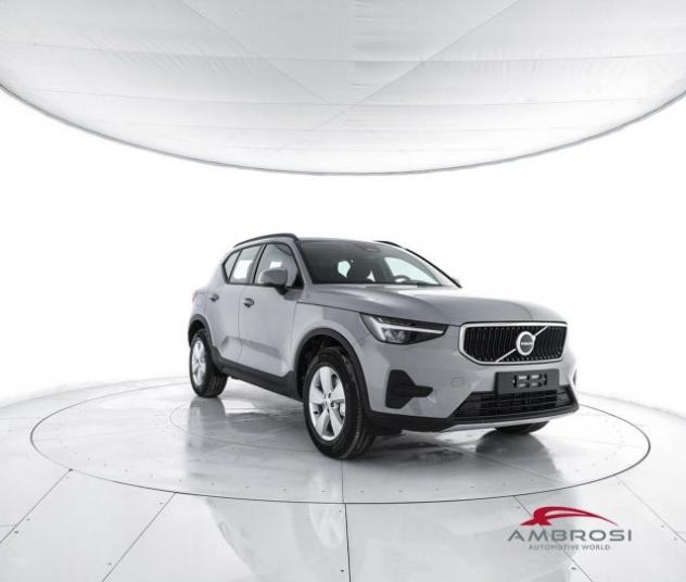 VOLVO XC40 B3 Mild hybrid Benzina Essential rif. 23986883 - Foto 2