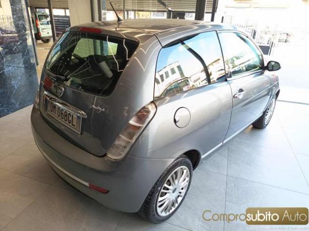 LANCIA Ypsilon 1.3 MJT 75 CV Platino rif. 24055127 - Foto 6