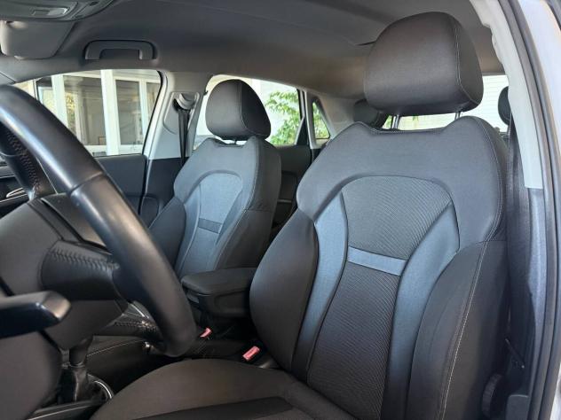 Audi A1 SPB 1.6 TDI 105 CV Ambition - Foto 8