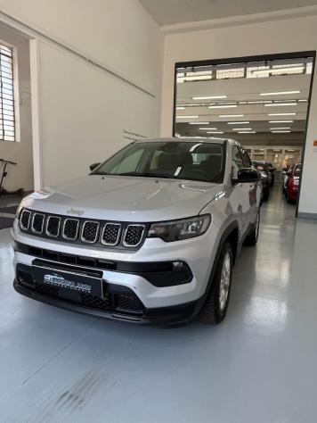 Jeep Compass 1.5 Turbo T4 130 CV MHEV 2WD Longitude - Foto 6