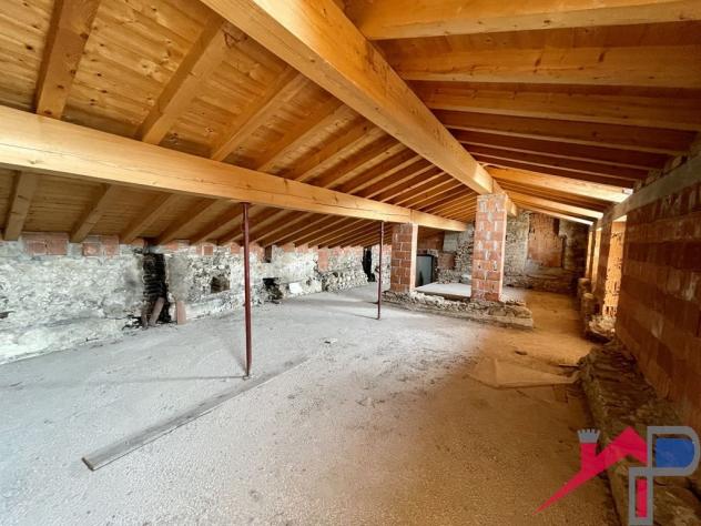 Caprino B.sco - Ampio appartamento al rustico - Foto 14
