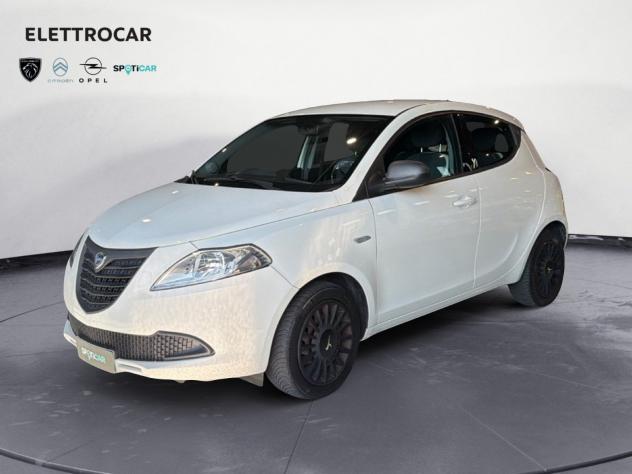 Lancia Ypsilon 1.2 69CV 5P GPL ECOCHIC ELEFANTINO