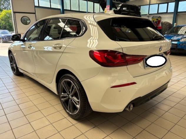 BMW 116 d 5p. Advantage Automatica rif. 23829595 - Foto 4