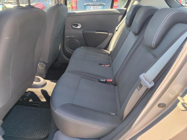 Renault Clio 1.2 16V 5 porte 20th Anniversario - Foto 10