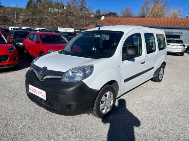 Renault Kangoo dCi Maxi AUTOCARRO N1 4 POSTI