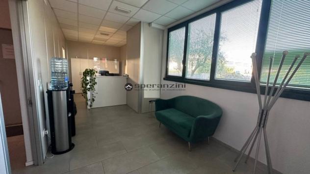 Colli al metauro in zona artigiale industriale proponiamo in vendita un moderno opificio a destinazione produttiva.
a ridosso della superstrada fano- - Foto 14