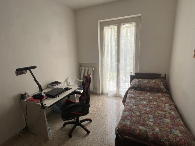 Affittasi 3 stanze singole via L. Fontanoni, Urbino - Foto 4