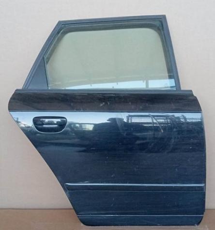 PORTA POST. DX NERO MET. C/A. El. e S (SW)            999-U1305489 Carrozzeria  Lamierati esterni  Porte  Porta post. dx. AUDI - A4 - 01-11-2004 - 01-