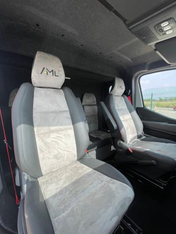Renault Master Master 2.0 TD 170 CV AUTO HARAS ALLESTIMENTO STALLONI 5 POSTI CABINA - Foto 5