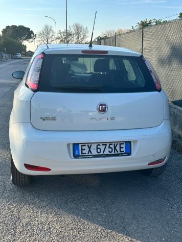 Fiat Punto 1.4 8V 5 porte Natural Power Lounge - Foto 10