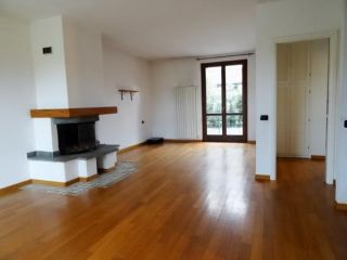 Villa in affitto a Castelseprio