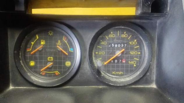 Strumentazione / Quadro strumenti Nissan TRADE 2.8 Diesel 1991 - Foto 2