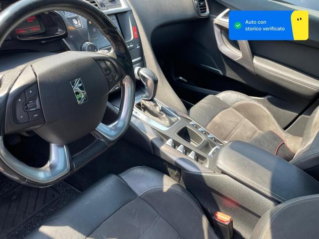 DS DS5 BlueHDi 120 Auto Business - Foto 9