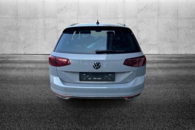VOLKSWAGEN Passat Variant 2.0 TDI SCR 200 CV DSG Executive rif. 23758870 - Foto 4
