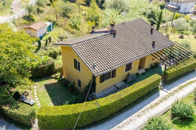 Villetta bifamiliare in vendita a Valdottavo - Borgo a Mozzano 128 mq Rif: 1444667