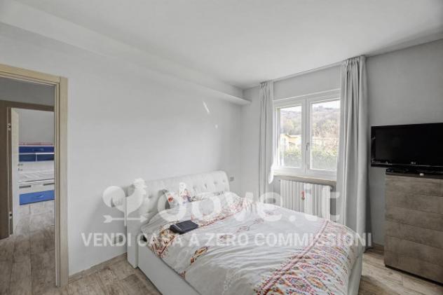 Villa di 110 m² con 3 locali e box auto doppio in vendita a Luino - Foto 14