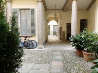 Appartamento di 76 m² con 2 locali in affitto a Milano