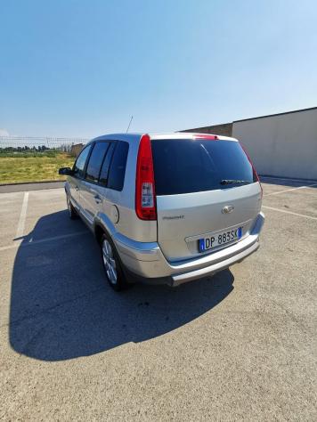 Ford Fusion 1.4 TDCi 5p. Tit. solo km.136000 - Foto 8