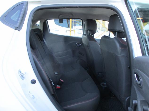 Renault Clio 1.2 75CV GPL 5 porte Wave 2014 - Foto 5