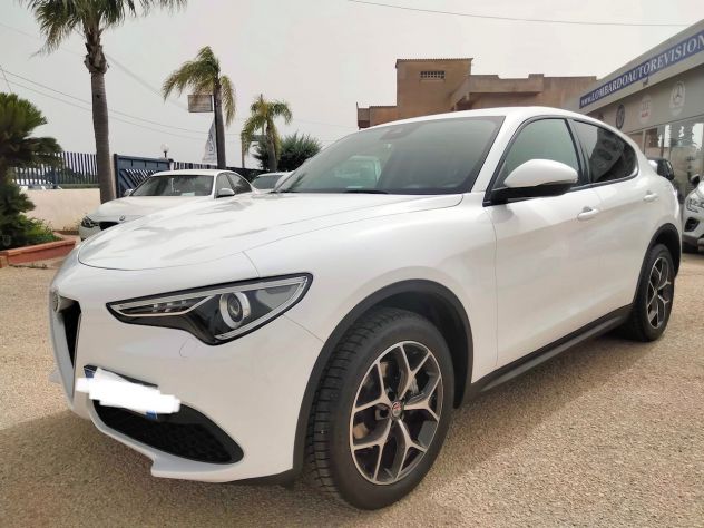 ALFA ROMEO STELVIO BIANCA 2.2 190 CV Q4 SPORT-TECH