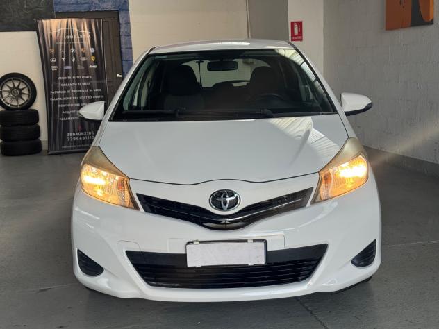 Toyota Yaris 1.0 5 porte Active - Foto 8