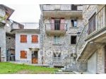 Villa di 96 m² con 4 locali in vendita a Locatello