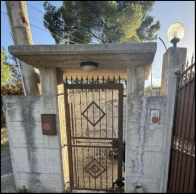 Immobile in asta di 537 m², box auto in vendita a Monreale - Foto 3