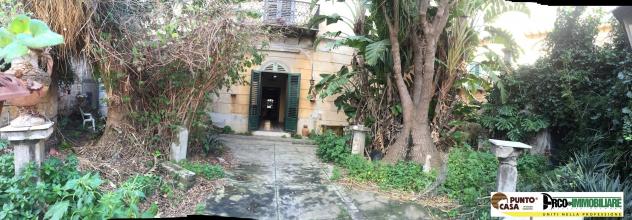 VENDESI VILLA storica ottocentesca nel cuore di Palermo - Foto 4