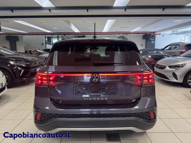 VOLKSWAGEN T-Cross 1.0 TSI 115 CV DSG R-Line+IQlight+18+CAMERA Park rif. 24126811 - Foto 6